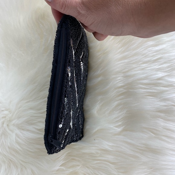 KC Malhan Beaded Clutch - Picture 9 of 12